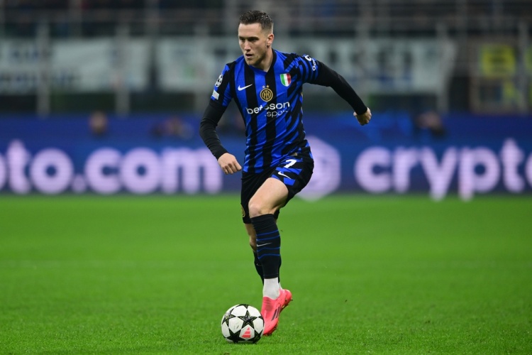 意媒：尤文去年本来也想免签泽林斯基，但他不想加盟那不勒斯死敌